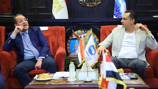 التسهيلات الضريبية والجمركية تستهدف تبسيط الإجراءات وخفض الأعباء والتيسير على المواطن