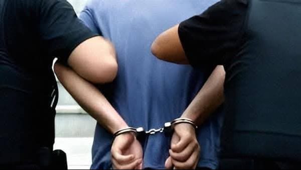 ​حبس عامل 4 أيام بتهمة قتل زوجته بـ “شاكوش” في إيتاي البارود