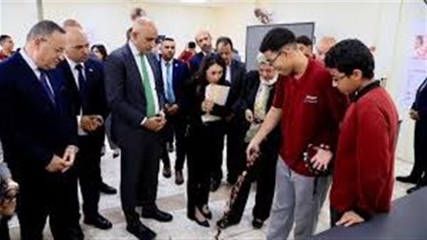 وزيرا التعليم والتعليم العالي يتفقدان معهد الكوزن المصري الياباني بالعاشر من رمضان