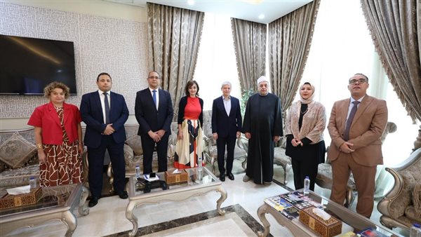 الشيخ أيمن عبدالغني يستقبل المرشح الروماني لمنصب الأمين العام للمنظمة الدولية للفرنكوفونية