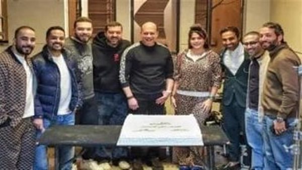 تعديلات على السيناريو توقف تصوير فيلم «الفيل على الدرفيل» لأحمد فهمي وأسماء جلال مؤقتًا