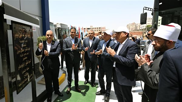 رئيس الوزراء يفتتح محطة تموين سيارات محافظة القاهرة المحوكمة