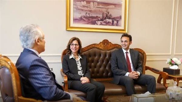 المدير التنفيذي للأكاديمية الوطنية للتدريب تستقبل وزير العدل لبحث سبل التعاون المشترك