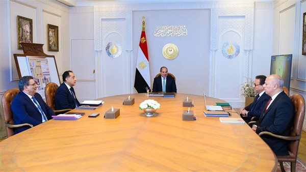 الرئيس السيسي يتابع تطورات التأمين الصحي الشامل ويؤكد سرعة استكمال ميكنة المنظومة