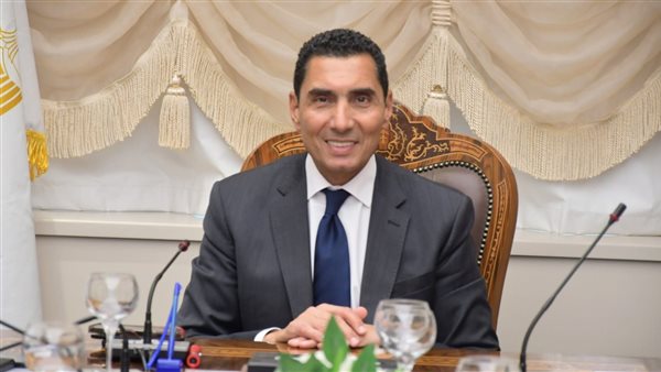 وزير الرياضة يناقش جاهزية الشركات الطبية المسؤلة عن تطبيق الكود الطبي بالموسم الرياضي الجديد