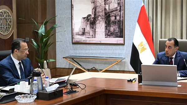 استثمارات تتجاوز 6 مليارات دولار لتطوير خدمات الإنترنت وتوسيع شبكات الاتصالات في مصر
