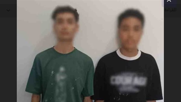 القبض علي شخصان يحملان لافتات خاصة بالمقابر بالتلويح بهما بكفر الشيخ