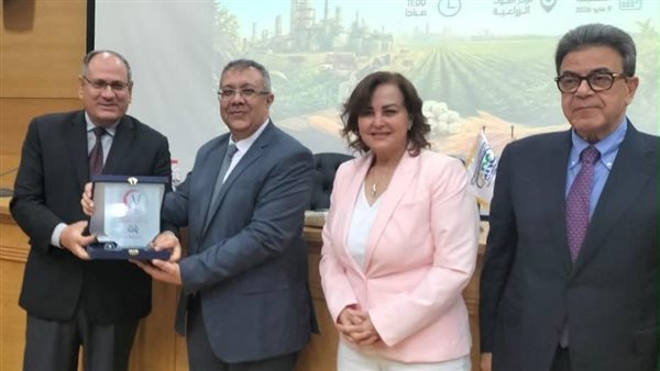 «الزراعة» تكشف مفاجأة.. فحص مئات الشحنات من الأعلاف والأسمدة خلال شهر واحد