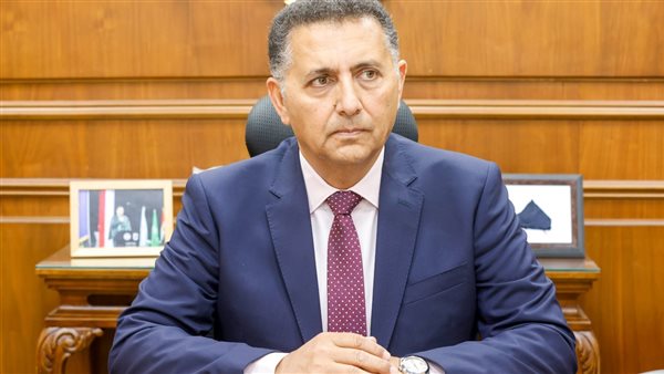 قرار عاجل من محافظ القليوبية بعد فيديو مثير للجدل لمسؤول تعليم