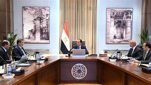 مدبولي يبحث التوسع في إنشاء محطات حديثة للثروة الحيوانية لتعزيز الأمن الغذائي