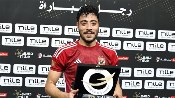 عاجل.. الأهلي يحصل على توقيع أكرم توفيق 3 مواسم