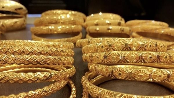 بعد خسارة 470 دولارًا عالميًا.. ماذا يحدث في سوق الذهب؟