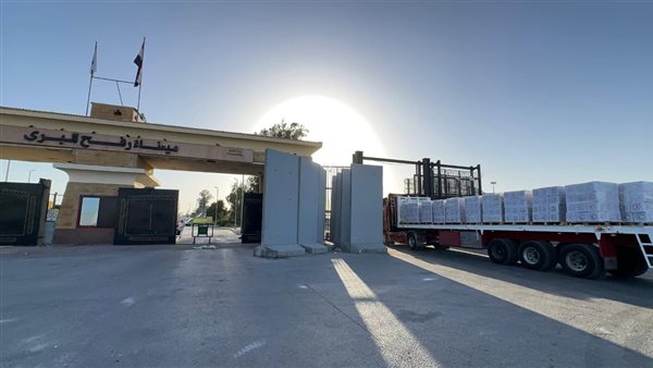 الهلال الأحمر يطلق قافلة «زاد العزة» 208 للمساعدات الإنسانية الشاملة لدعم الأشقاء الفلسطينيين