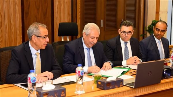 وزارة الخارجية توقع مذكرة تفاهم مع معهد “آي إتش إي دلفت” الهولندي لعلوم المياه