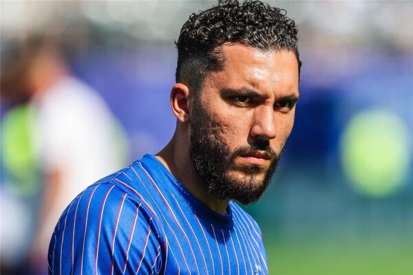ليكيب توضح حقيقة الخلاف بين ريان شرقي وديشامب