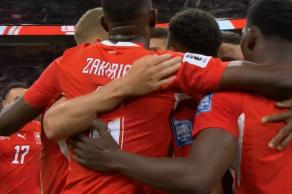 اهداف مباراة الجزائر وسويسرا في كأس العالم