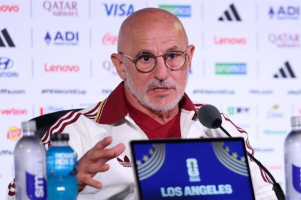 دي لا فوينتي يشيد بإسبانيا عقب الفوز على النمسا: شخصية المنتخب تظهر عندما نحتاج إليها