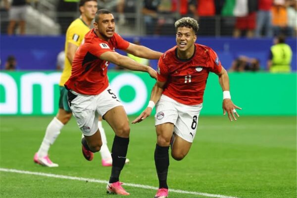 فيديو | برأسية رائعة.. إمام عاشور يسجل هدف مصر الأول أمام أستراليا