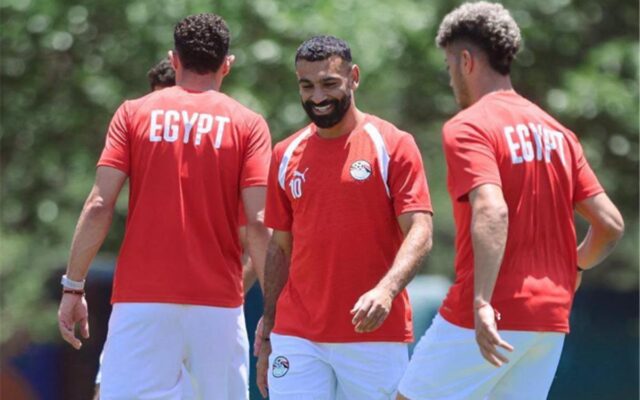 قبل مواجهة الأرجنتين.. عاصفة رعدية تجبر منتخب مصر على إلغاء مرانه