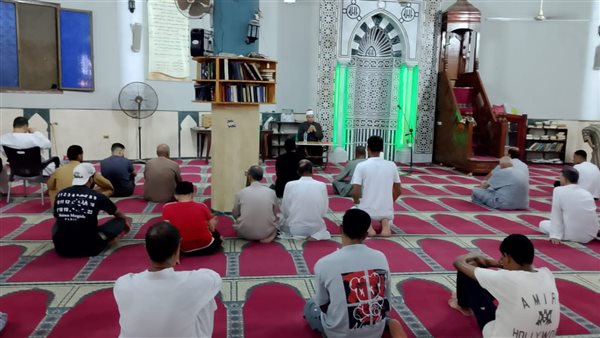 الأوقاف تواصل فعاليات برنامج المساجد المحورية في 3588 مسجدًا وتناقش أثر «حفظ اللسان»