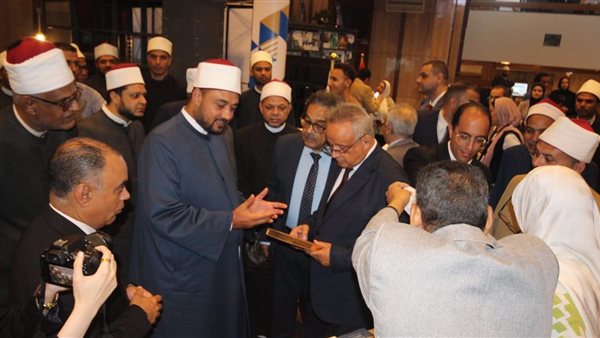 أمين عام المجلس الأعلى للشئون الإسلامية يشارك في افتتاح معرض مكتبة الإسكندرية الدولي للكتاب