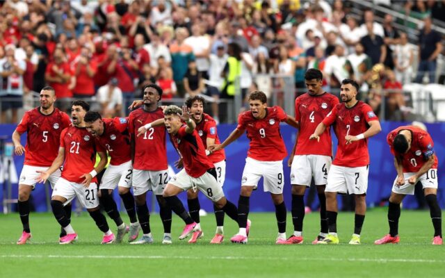 لاعب منتخب مصر يوجه رسالة لـ الرئيس السيسي قبل مواجهة الأرجنتين.. ويقدم وعدًا