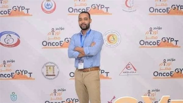 وفاة طبيب أثناء إنقاذ مريض داخل غرفة العمليات في سوهاج