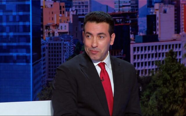 أبو تريكة مُهاجمًا حكم مباراة مصر والأرجنتين: “هل سنلعب ضد ميسي والفيفا؟”