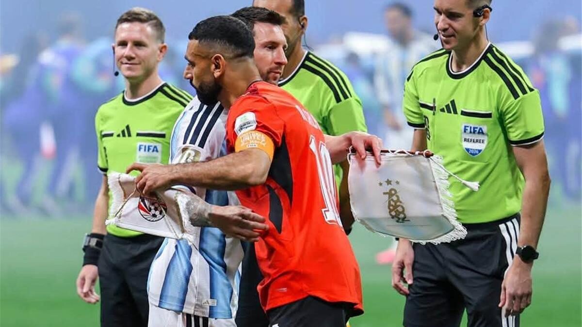 أول تحرك من اتحاد الكرة ضد حكم مباراة مصر والأرجنتين في كأس العالم 2026