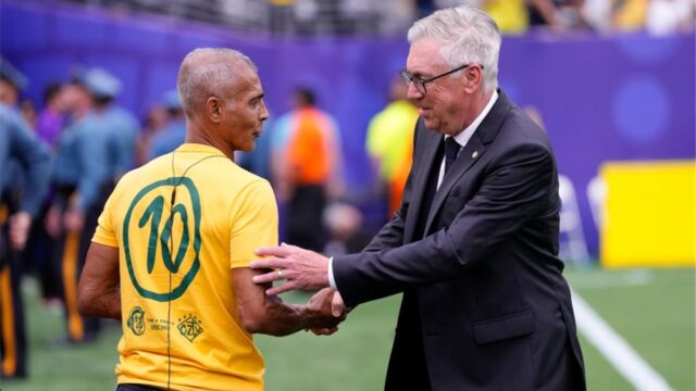 روماريو يفتح النار على أنشيلوتي: سبب لنا العار.. ولاعب البرازيل خيب أملي