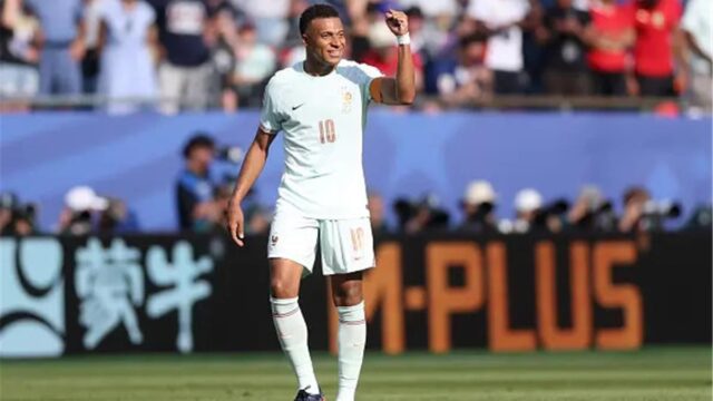 فيديو | R2.. مبابي يسجل هدف فرنسا الأول أمام المغرب