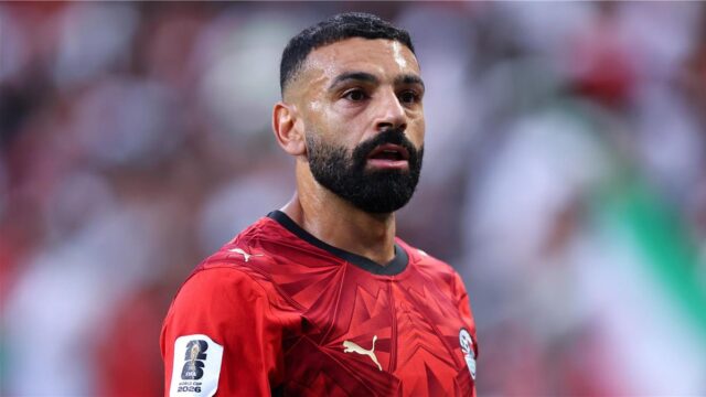 يستقر على خيارين.. تطورات مفاجئة بشأن مستقبل محمد صلاح بعد توديع كأس العالم
