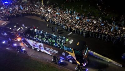 خسروا الكأس وربحوا القلوب.. «استقبال الملوك» لمنتخب الأرجنتين بعد دراما النهائي