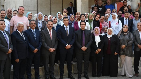وزير الصناعة يتفقد مقر مصلحة الرقابة الصناعية للاطلاع على أعمال التطوير والإنشاءات