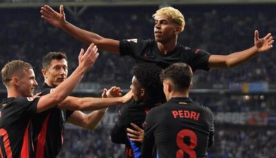 خوفًا من مصير أنسو فاتي.. إصابة لاعب برشلونة تثير الرعب في الفريق