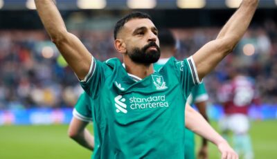 التشكيل المثالي لـ الدوري الإنجليزي.. موقف محمد صلاح