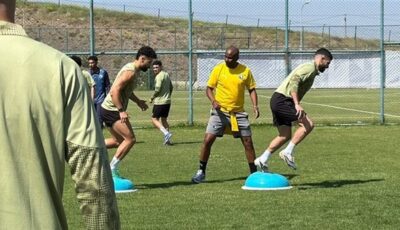 بقيادة موكوينا.. بيراميدز يلتقي بيرسبوليس الإيراني وديًا اليوم
