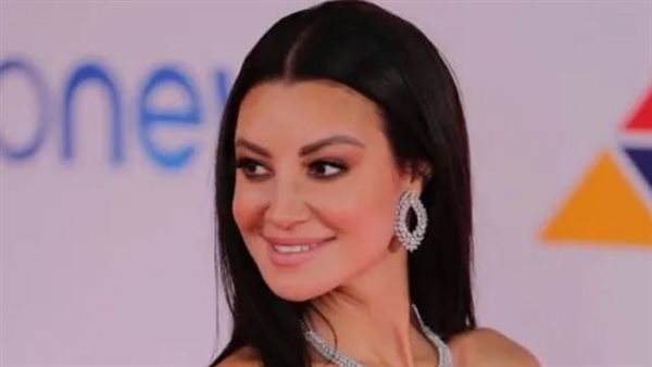 أروى جودة تشيد بموظفي وزارة العدل: الاستقبال راقٍ وإنجاز العمل سريع
