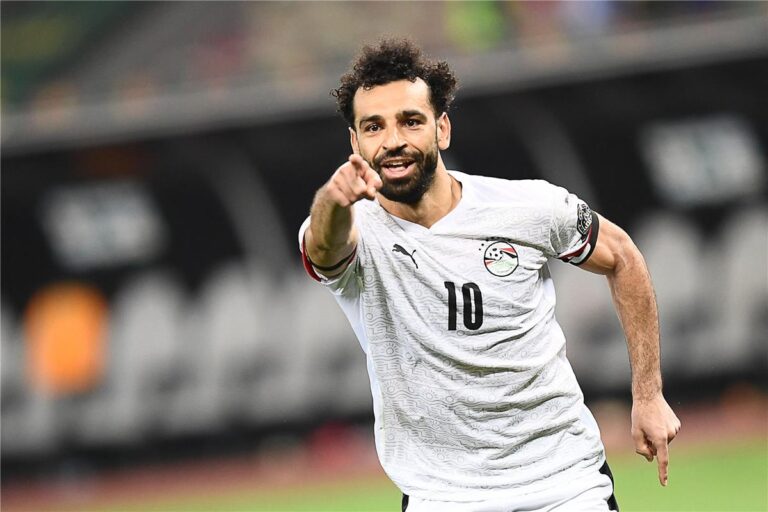عائق جديد قد يمنع بشكتاش من التعاقد مع محمد صلاح