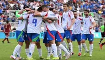 كونتي أو مانشيني.. من يقود منتخب إيطاليا بعد خروج بيرلو من السباق؟