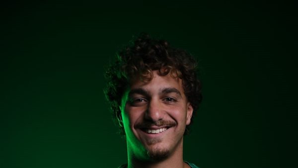 المصري يواصل تدعيماته للموسم الجديد ويتعاقد مع ياسين الملاح لاعب فاركو لأربعة مواسم