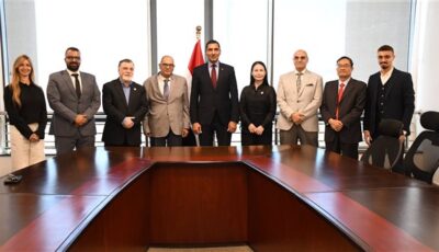 وزير الرياضة يبحث مع وفد صيني مقترحات تطوير المنشآت الشبابية