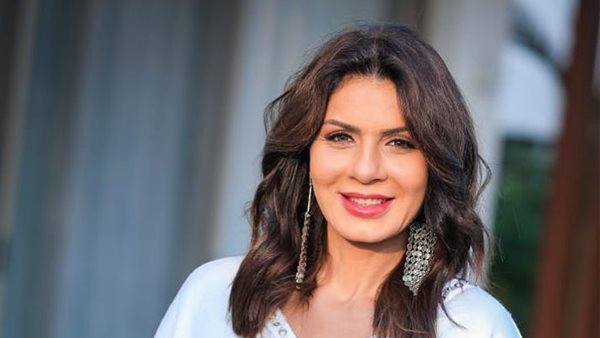 نجلاء بدر تكشف رد فعل زوجها بعد صدمة تعليقات السوشيال ميديا