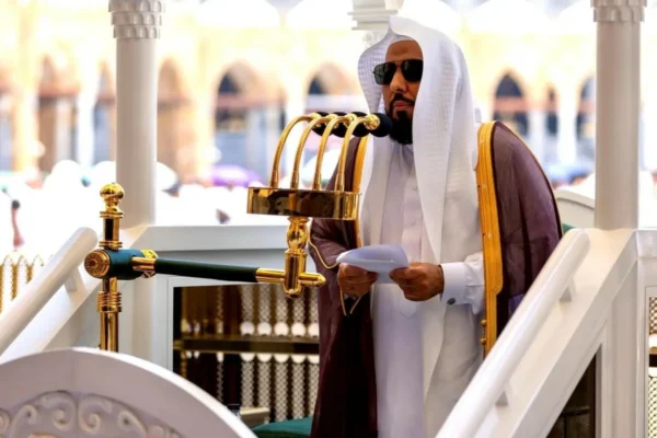 خطيب المسجد الحرام: تزودوا من دنياكم لآخرتكم وخذوا من صحتكم لمرضكم – أخبار السعودية