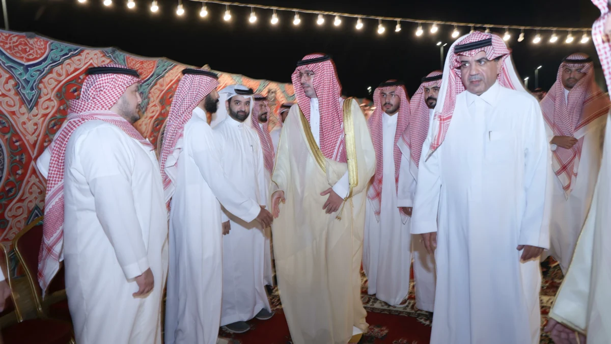 محافظ جدة وسعود بن خالد يعزيان مدير عام مؤسسة «عكاظ» في وفاة شقيقه – أخبار السعودية