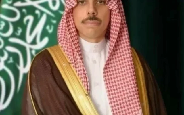 وزير الخارجية يتلقى اتصالًا هاتفيًا من نظيره الصومالي – أخبار السعودية