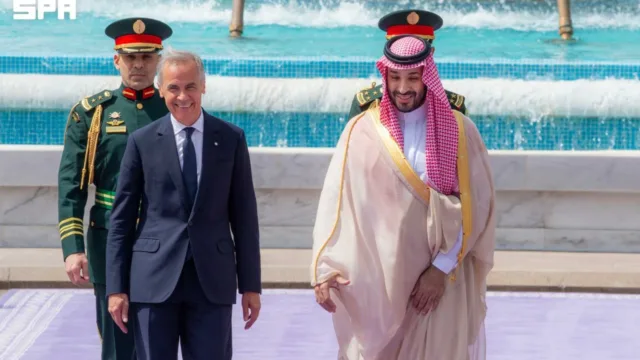ولي العهد ورئيس وزراء كندا يستعرضان مستجدات الأحداث الإقليمية والدولية – أخبار السعودية