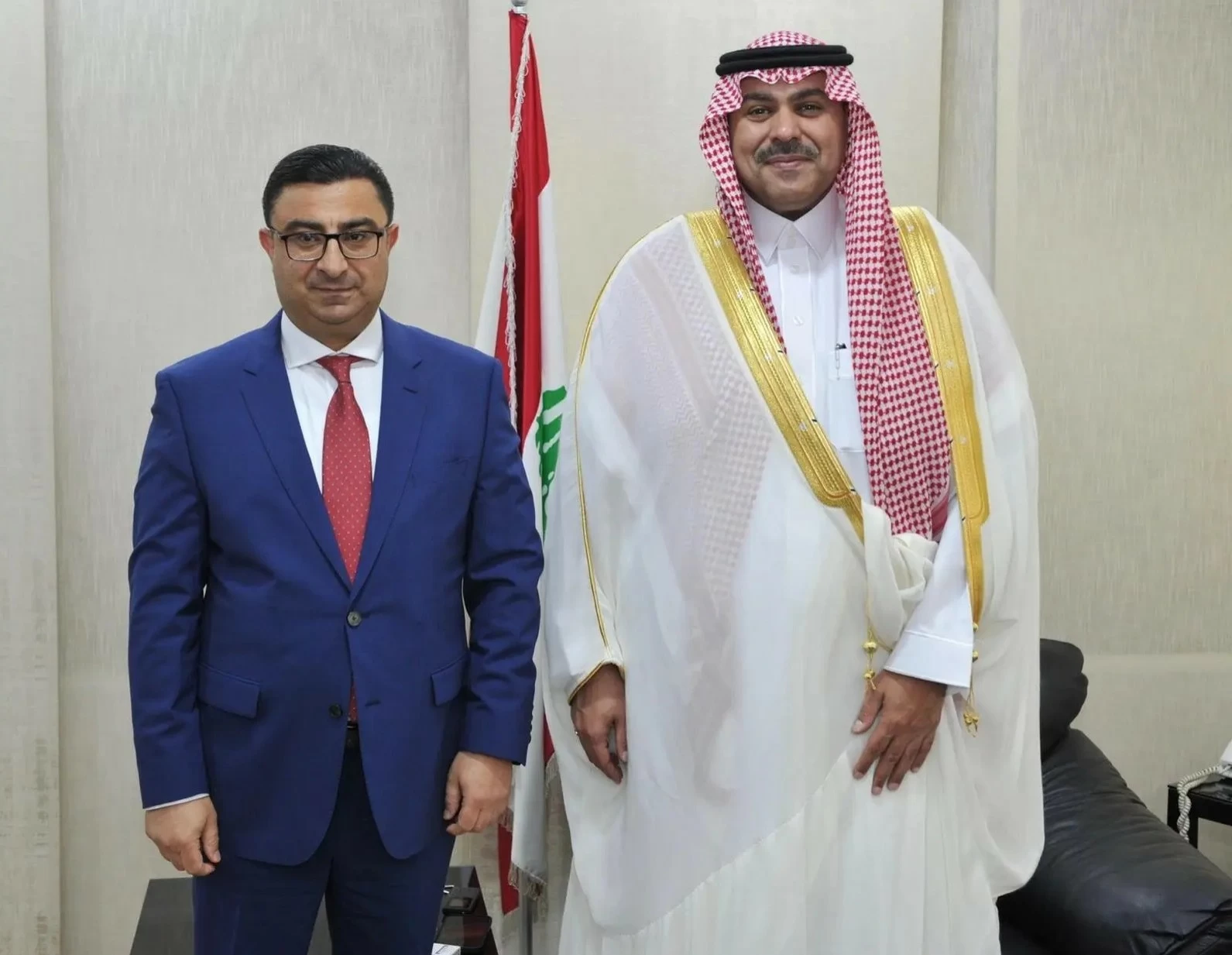 السفير الدوسري يلتقي المدعي العام التمييزي اللبناني – أخبار السعودية