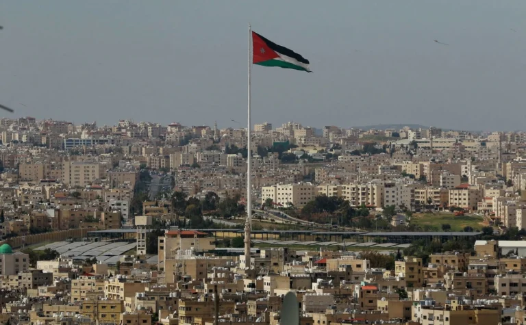 الأردن يدين هجوم مليشيا الحوثي على سفينة سعودية – أخبار السعودية