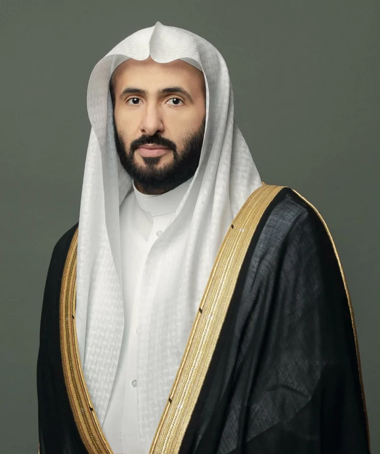 وزير العدل يثمّن موافقة مجلس الوزراء على نقل الخدمات الرقمية ذات العلاقة بالتوثيق العقاري إلى هيئة العقار – أخبار السعودية